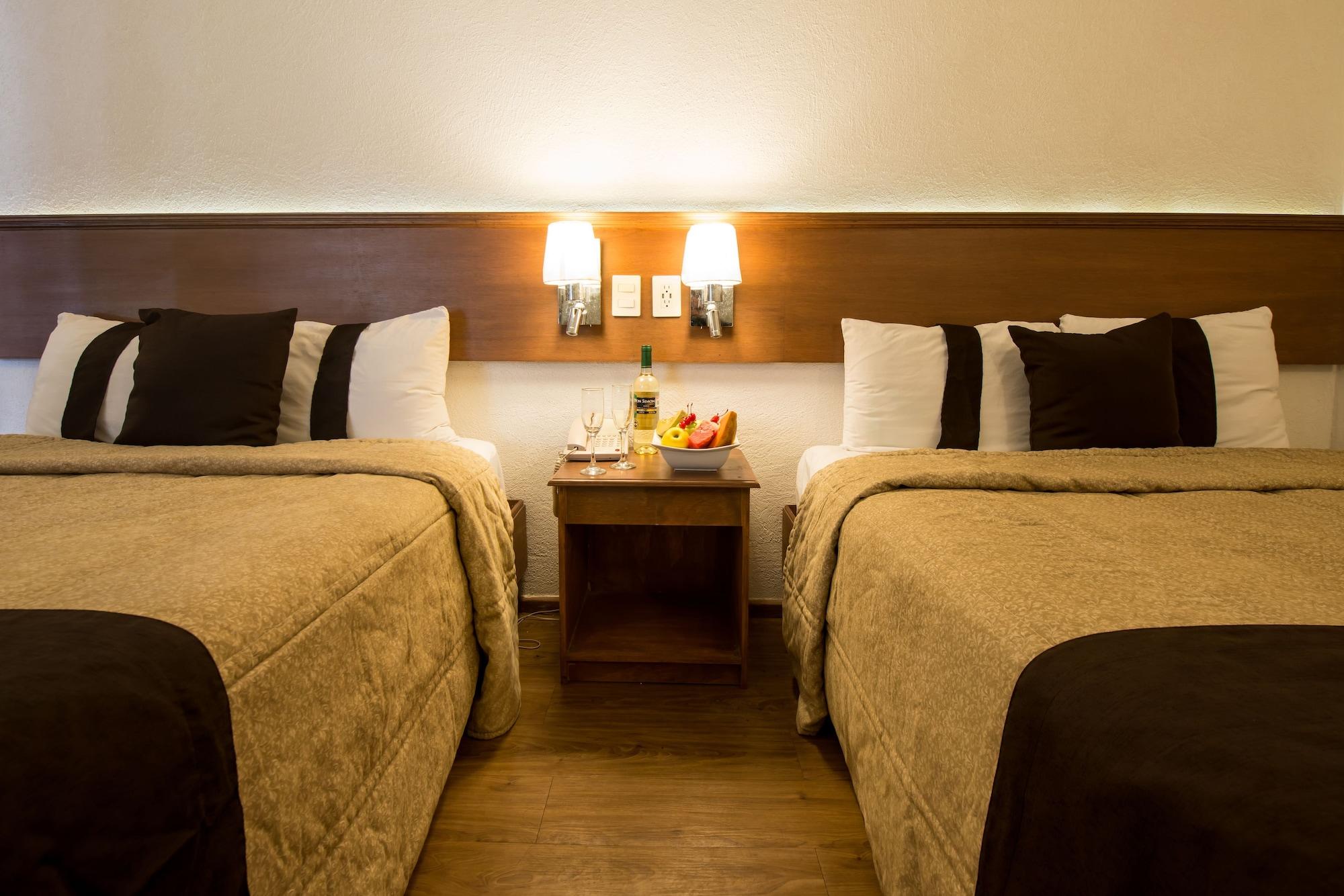 Quinta Rivera Hotel 악토판 외부 사진