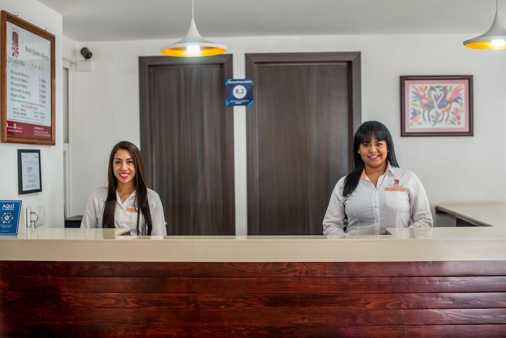 Quinta Rivera Hotel 악토판 외부 사진